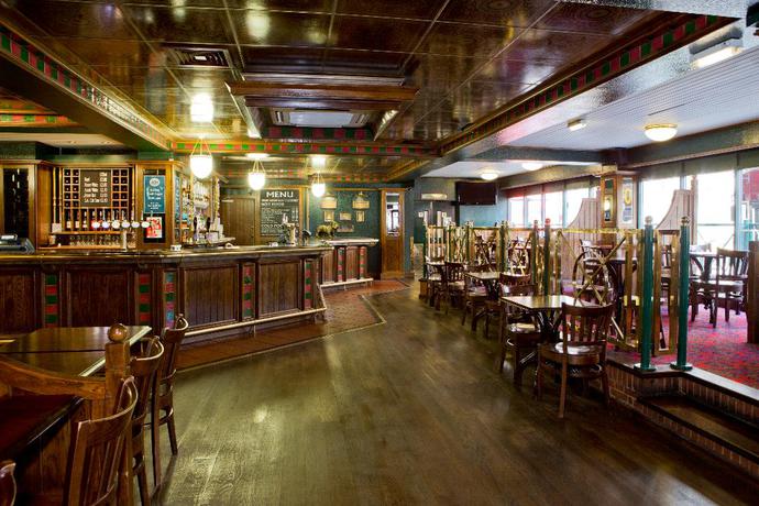 Imagen del bar/restaurante del Hotel Royal National. Foto 20