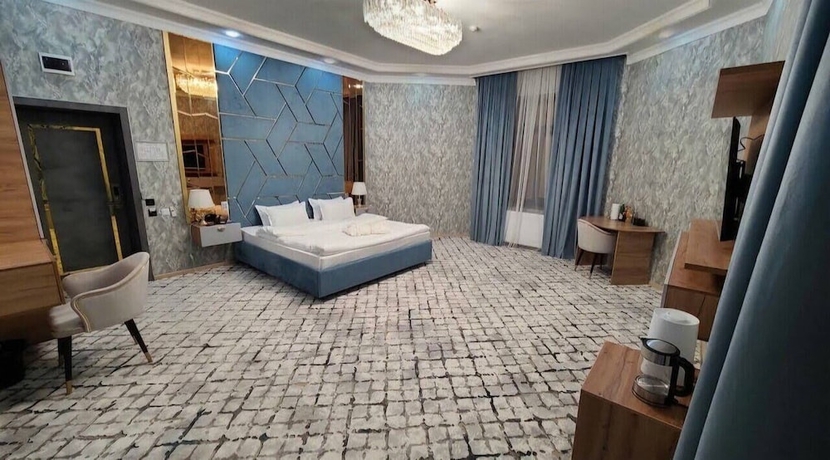 Imagen de la habitación del Hotel Royal Navoi. Foto 1