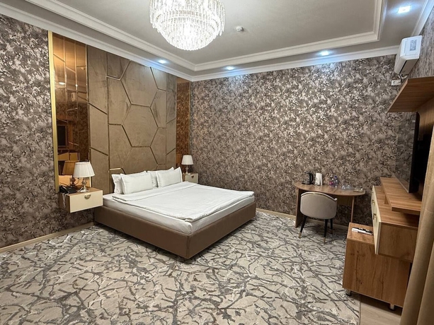 Imagen de la habitación del Hotel Royal Navoi. Foto 12