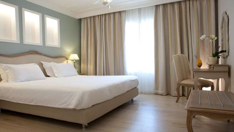 Imagen de la habitación del Hotel Royal Nidri and Apartments. Foto 9