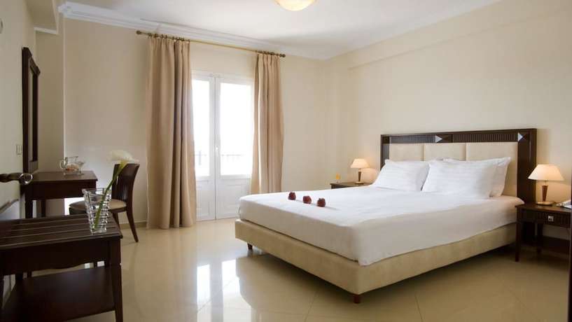 Imagen de la habitación del Hotel Royal Nidri and Apartments. Foto 10