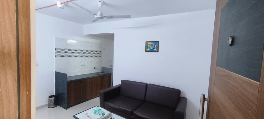 Imagen de los interiores del Hotel Royal Night Guesthouse - Daman. Foto 15