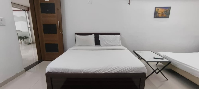 Imagen de la habitación del Hotel Royal Night Guesthouse - Daman. Foto 6