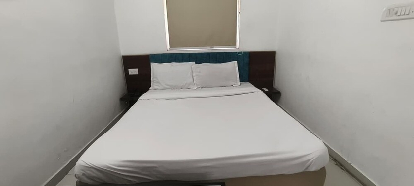 Imagen de la habitación del Hotel Royal Night Guesthouse - Daman. Foto 7