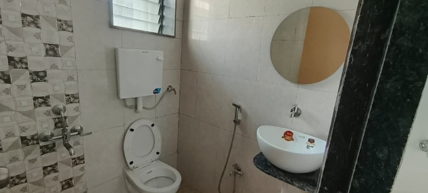 Imagen de la habitación del Hotel Royal Night Guesthouse - Daman. Foto 13