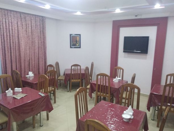 Imagen del bar/restaurante del Hotel Royal Nukus. Foto 5