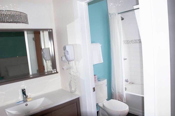 Imagen de la habitación del Hotel Royal Oak Inn. Foto 2