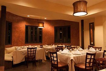 Imagen de la habitación del Hotel Royal Oasis. Foto 12