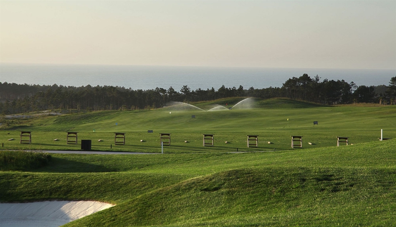 Imagen de los exteriores del Hotel Royal Obidos Spa and Golf Resort. Foto 7