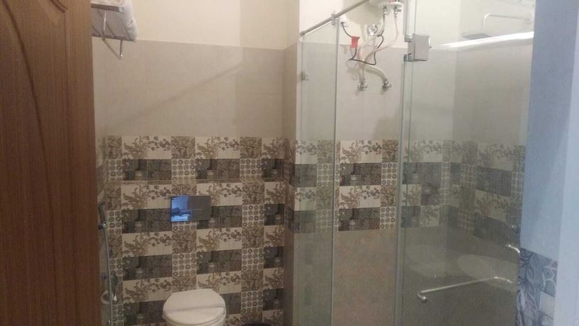 Imagen de la habitación del Hotel Royal Ocean Resort. Foto 4