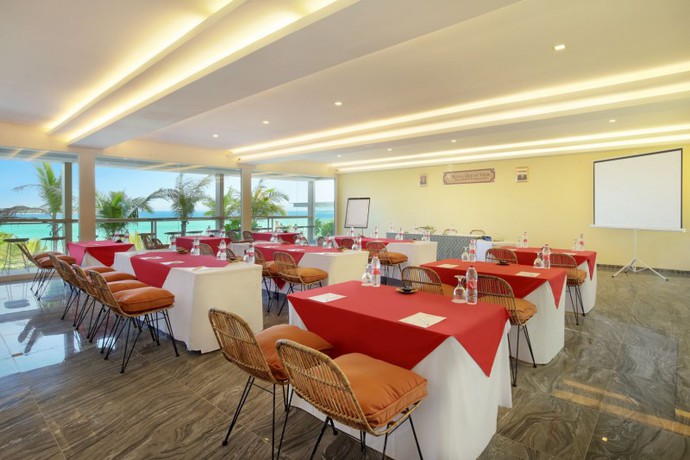 Imagen general del Hotel Royal Ocean View Karimunjawa. Foto 11