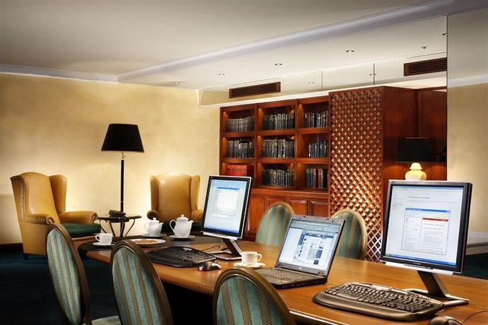 Imagen de los interiores del Hotel Royal Olympic, Atenas. Foto 12