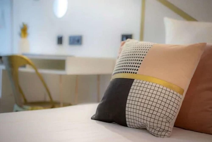 Imagen de la habitación del Hotel Royal Opera. Foto 6