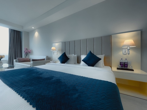 Imagen de la habitación del Hotel Royal Orbit, Jabalpur. Foto 18