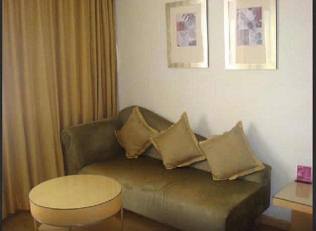 Imagen de los interiores del Hotel Royal Orchid Central Bangalore. Foto 11