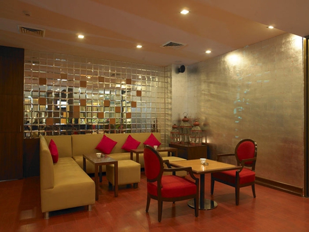 Imagen del bar/restaurante del Hotel Royal Orchid Central Jaipur. Foto 2