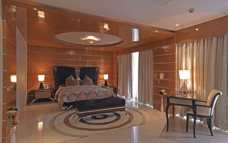 Imagen de la habitación del Hotel Royal Orchid Central Kireeti. Foto 3