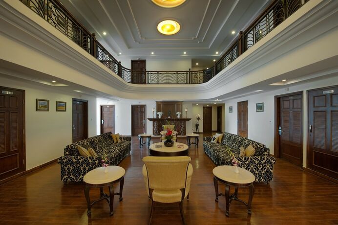 Imagen general del Hotel Royal Orchid Fort Resort. Foto 12