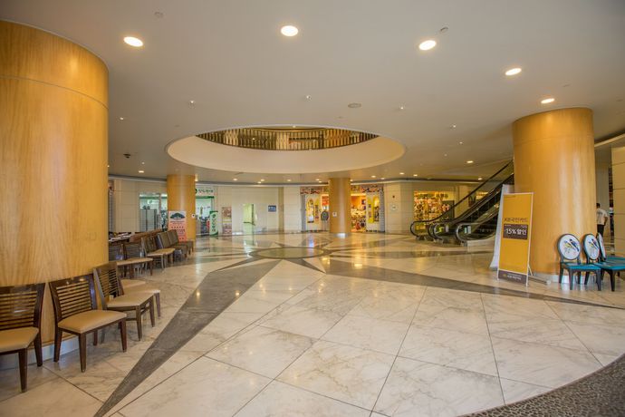 Imagen de los interiores del Hotel Royal Orchid Guam. Foto 16