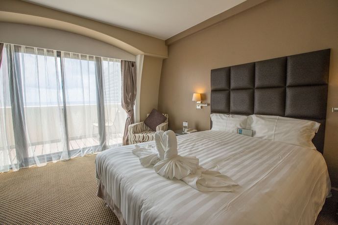 Imagen de la habitación del Hotel Royal Orchid Guam. Foto 2
