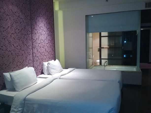 Imagen de la habitación del Hotel Royal Orchid, JAIPUR. Foto 17