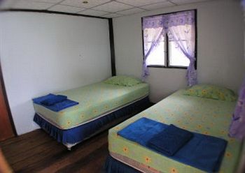 Imagen de los exteriores del Hotel Royal Orchid Resort. Foto 12