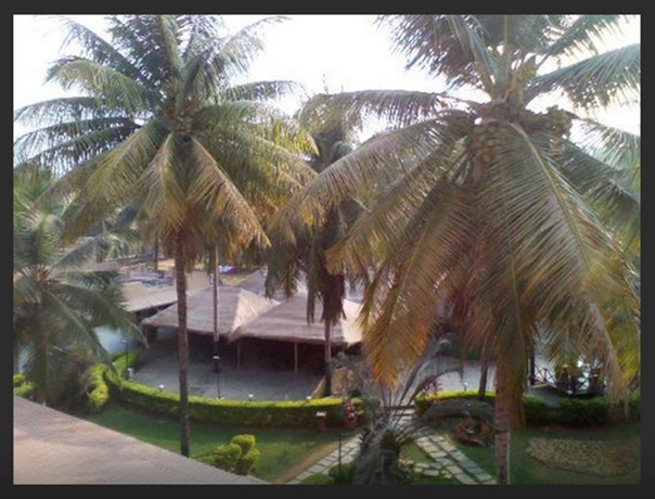 Imagen de la habitación del Hotel Royal Orchid Resort and Convention Centre. Foto 5