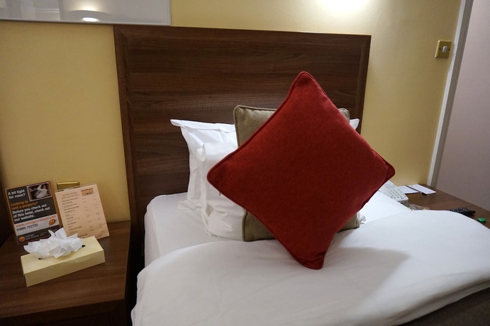 Imagen de la habitación del Hotel Royal Oxford. Foto 7