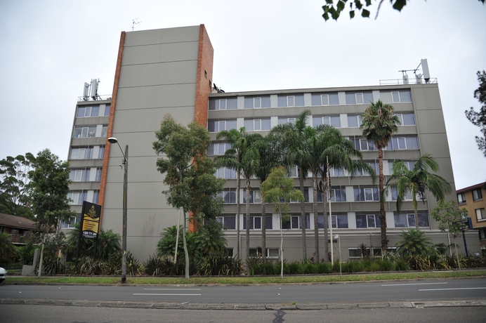 Imagen de los exteriores del Hotel Royal Pacific. Foto 10