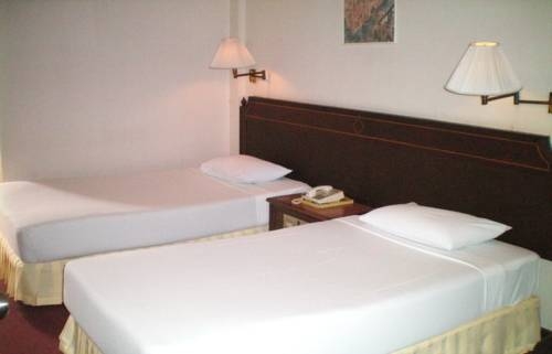 Imagen de la habitación del Hotel Royal Pacific. Foto 12