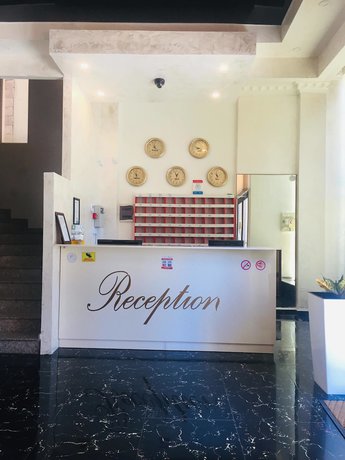 Imagen de los interiores del Hotel Royal Palace, Batumi. Foto 18