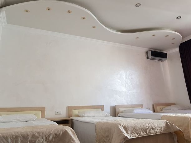 Imagen de la habitación del Hotel Royal Palace, Batumi. Foto 15