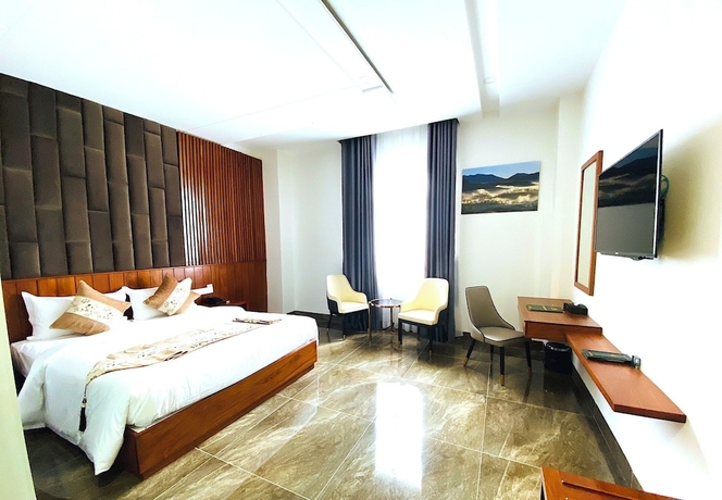 Imagen de la habitación del Hotel Royal Palace Dalat. Foto 11