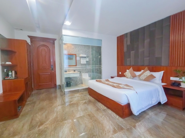 Imagen de la habitación del Hotel Royal Palace Dalat. Foto 13