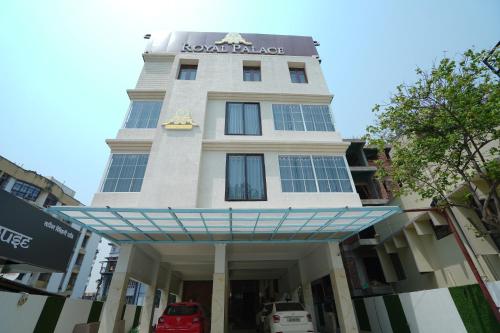 Imagen general del Hotel Royal Palace, Dispur. Foto 6