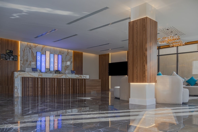 Imagen de los interiores del Hotel Royal Palace - Financial District. Foto 7