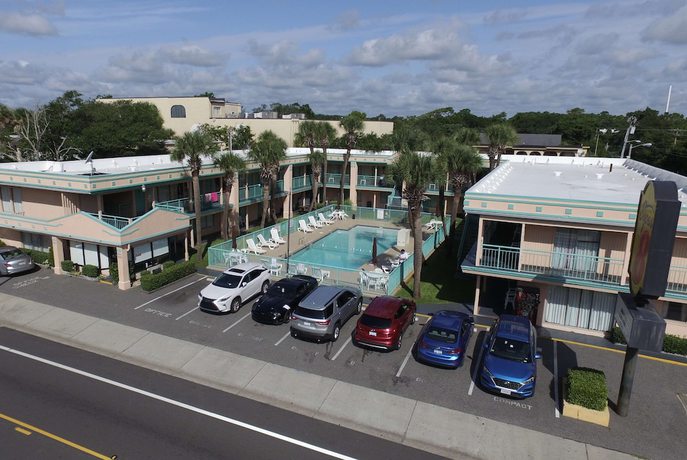 Imagen general del Hotel Royal Palace Inn and Suites. Foto 1