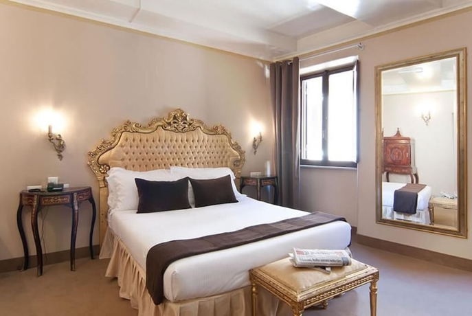 Imagen de la habitación del Hotel Royal Palace Luxury. Foto 6