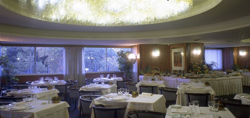 Imagen del bar/restaurante del Hotel Royal Palace, Messina. Foto 3