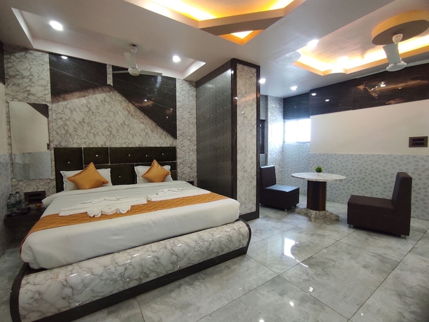 Imagen de la habitación del Hotel Royal Palace, Nagaon. Foto 8