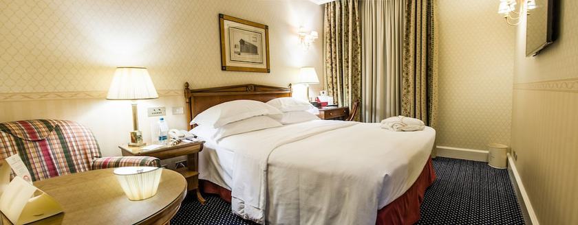 Imagen de la habitación del Hotel Royal Palace, Tur&iacute;n. Foto 2