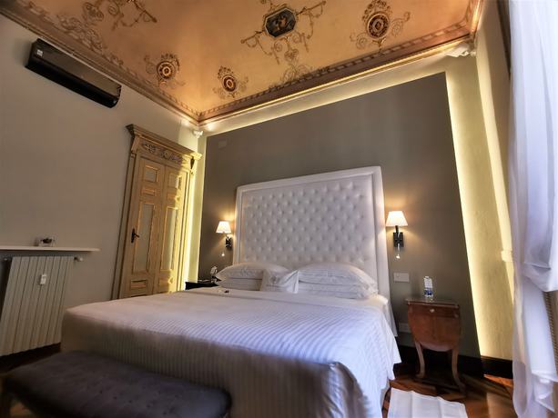 Imagen de la habitación del Hotel Royal Palace, Tur&iacute;n. Foto 4