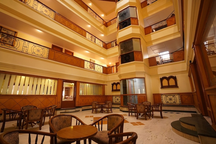 Imagen de los interiores del Hotel Royal Palazzo. Foto 16