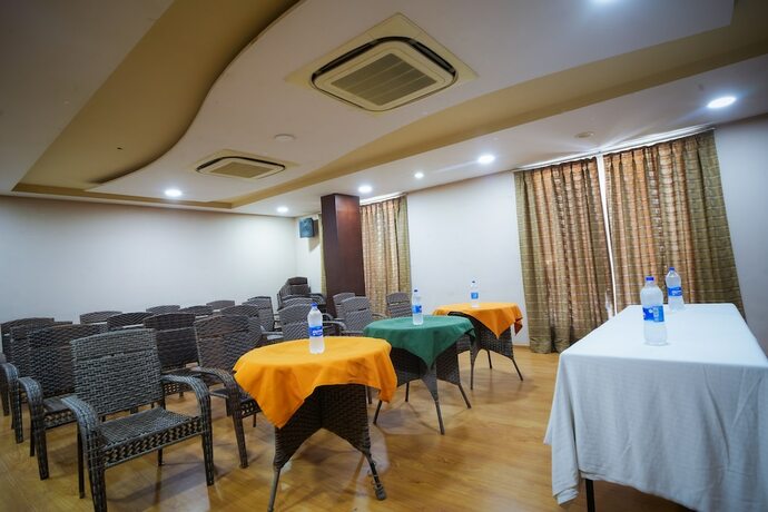 Imagen general del Hotel Royal Palm - A Budget In Udaipur. Foto 3