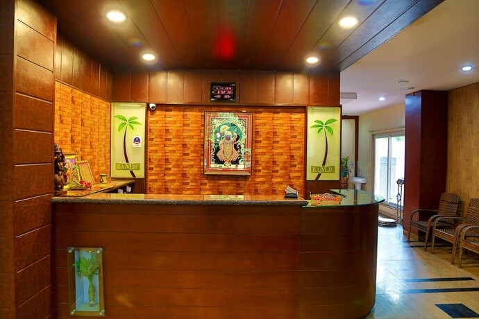 Imagen de los interiores del Hotel Royal Palm - A Budget In Udaipur. Foto 38
