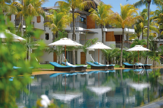 Imagen de la piscina del Hotel Royal Palm Beachcomber Luxury. Foto 16