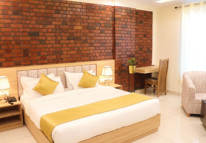 Imagen general del Hotel Royal Palm, Dehradun. Foto 1
