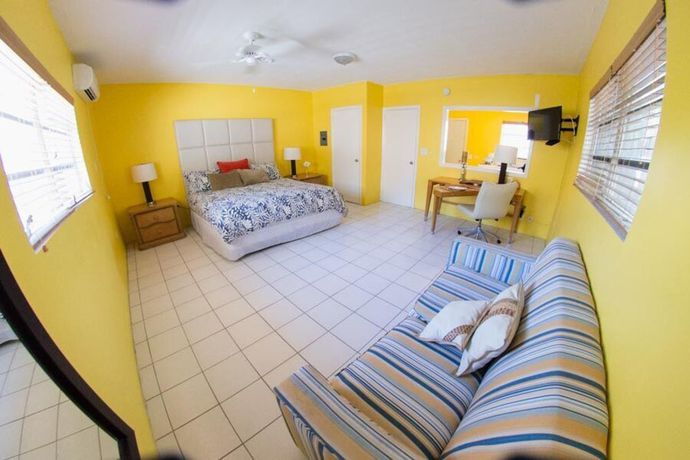 Imagen general del Hotel Royal Palm, Dunmore Town. Foto 2
