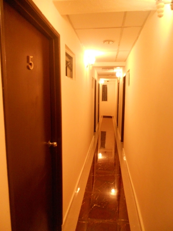 Imagen de los interiores del Hotel Royal Palm Lodge. Foto 17