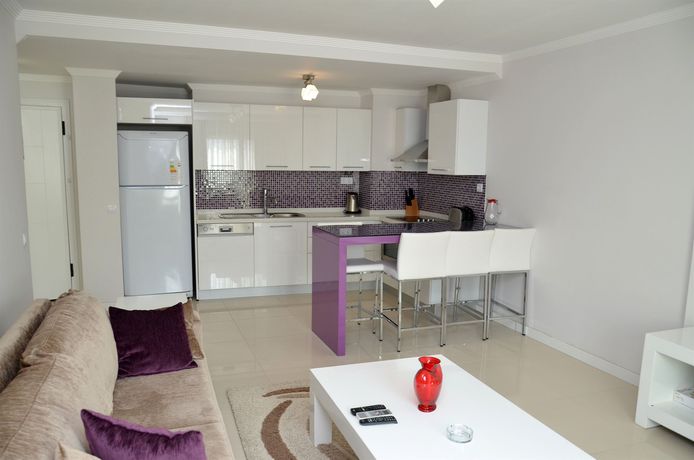 Imagen de los interiores del Hotel Royal Palm Residence. Foto 14